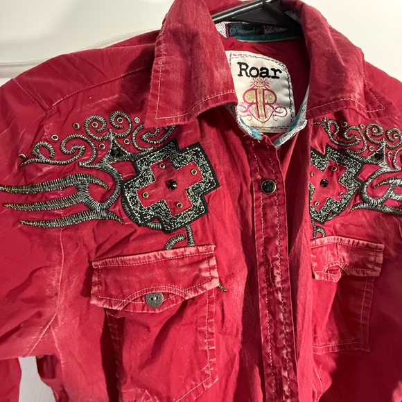 Roar Red Embroidered Button Down Shirt - Picture 2 of 5
